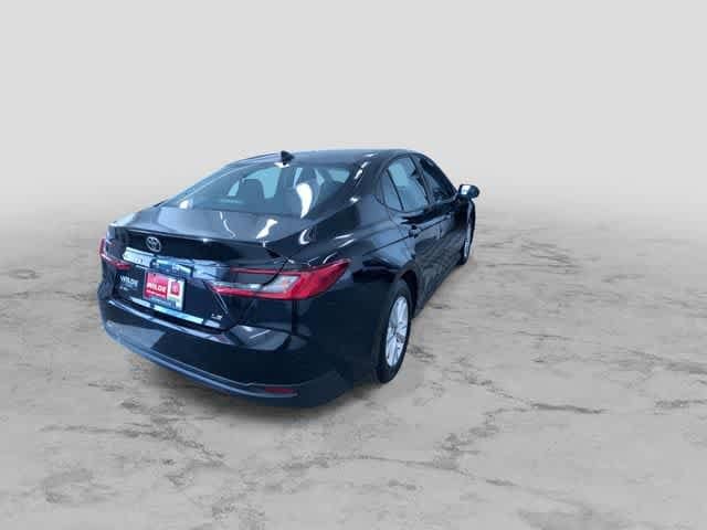Thumbnail: 2025 Toyota Camry - 10