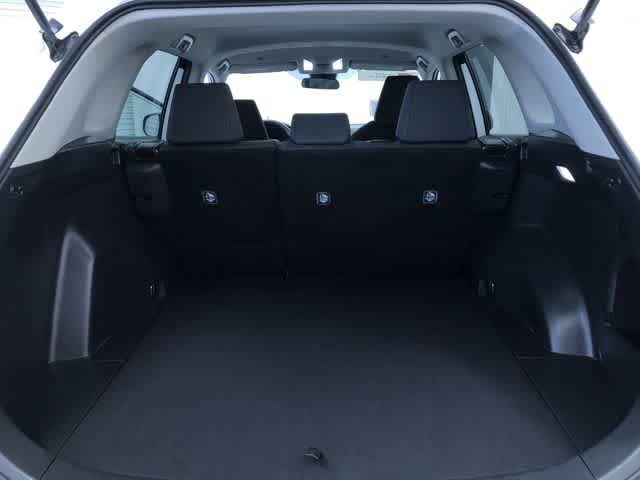 Thumbnail: 2025 Toyota RAV4 - 31