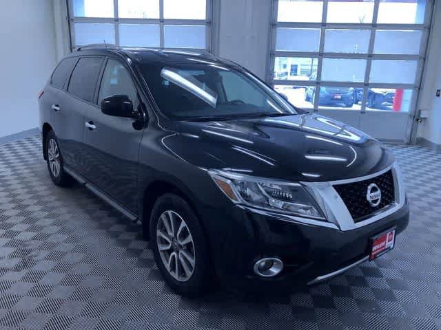 Thumbnail: 2015 Nissan Pathfinder - 37