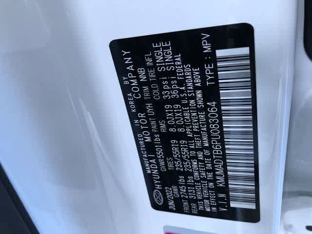 Thumbnail: 2023 Genesis GV70 - 35