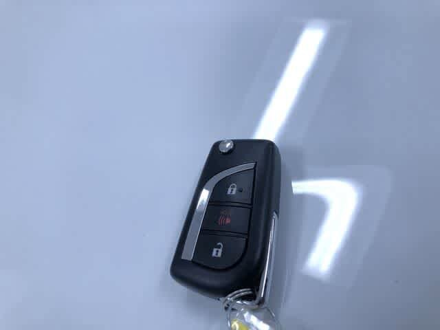 Thumbnail: 2025 Toyota RAV4 - 31