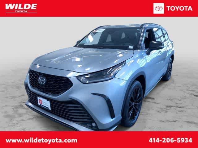 2025 Toyota Highlander Sport Utility 