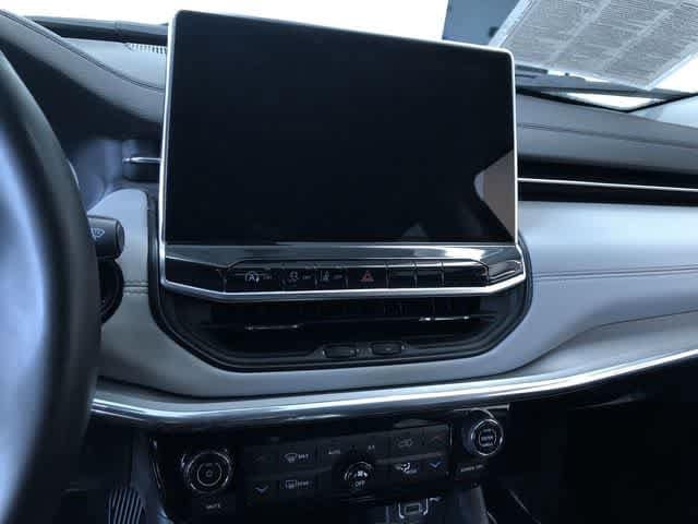 Thumbnail: 2022 Jeep Compass - 27