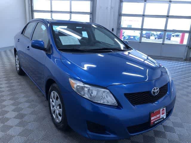 Thumbnail: 2010 Toyota Corolla - 32