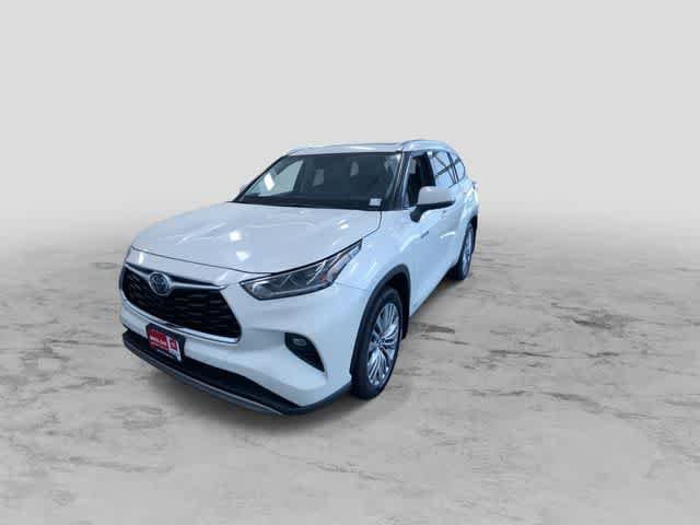 Thumbnail: 2021 Toyota Highlander - 6