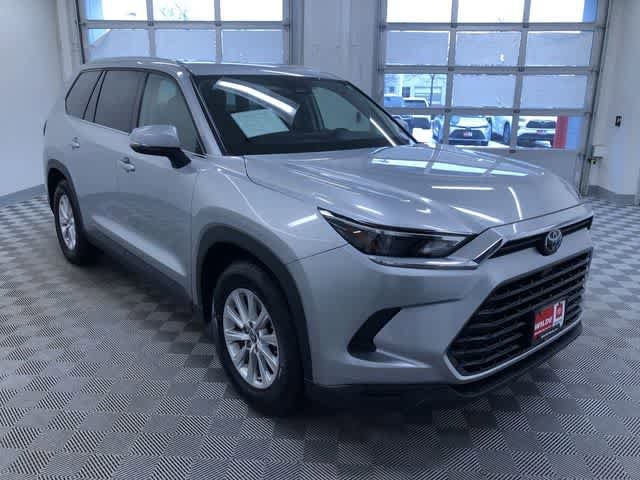 Thumbnail: 2025 Toyota Grand Highlander - 37