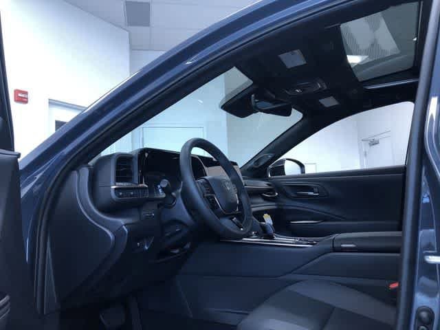 Thumbnail: 2026 Toyota Crown - 10