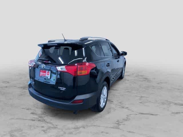 Thumbnail: 2013 Toyota RAV4 - 10