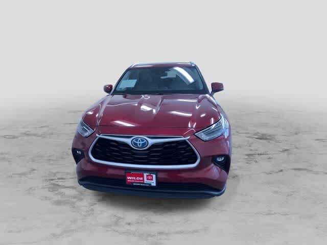 Thumbnail: 2021 Toyota Highlander - 5