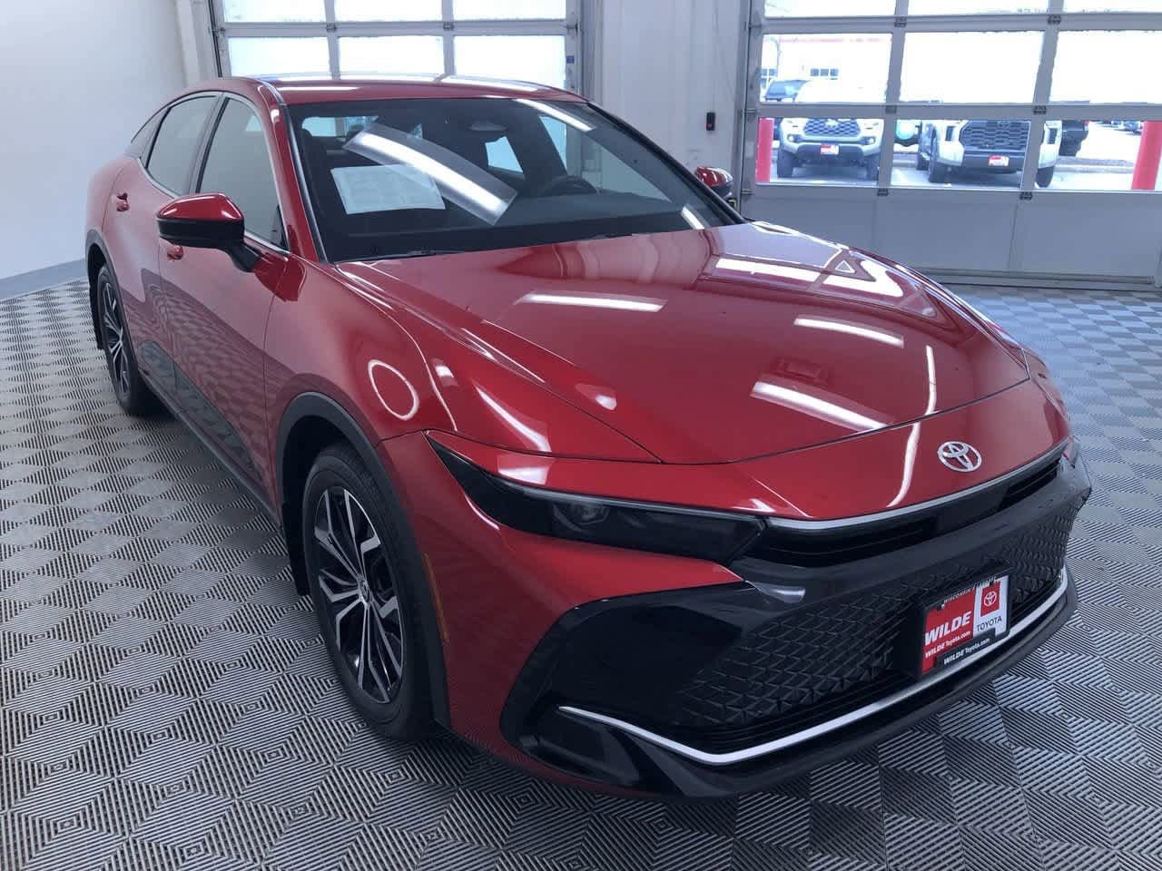 2024 Toyota Crown XLE 35
