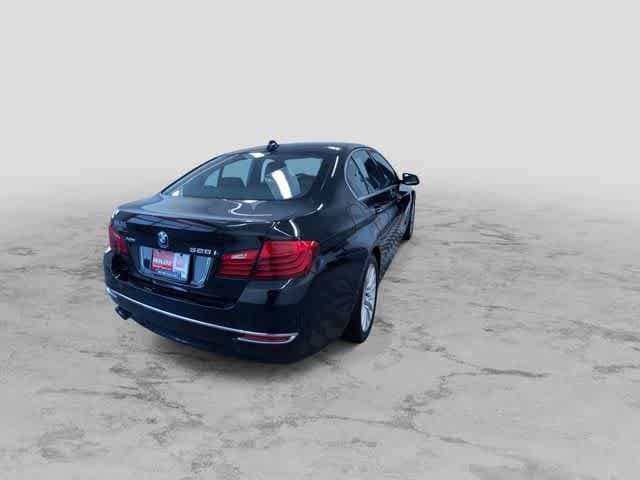 Thumbnail: 2015 BMW 5 Series - 9
