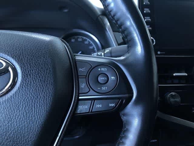 Thumbnail: 2022 Toyota Camry - 18