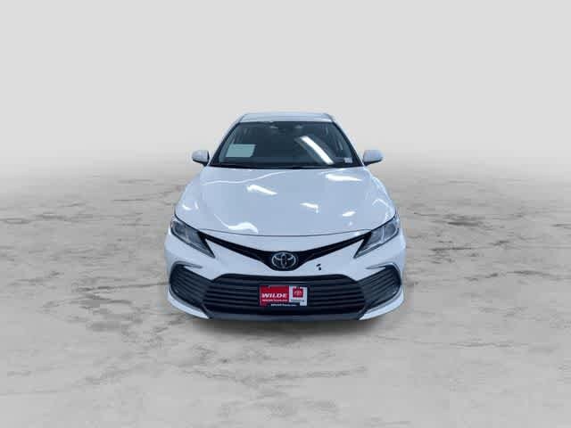 2024 Toyota Camry LE photo 4