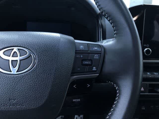 Thumbnail: 2025 Toyota Camry - 25