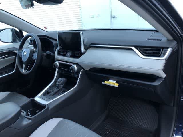 Thumbnail: 2025 Toyota RAV4 - 23