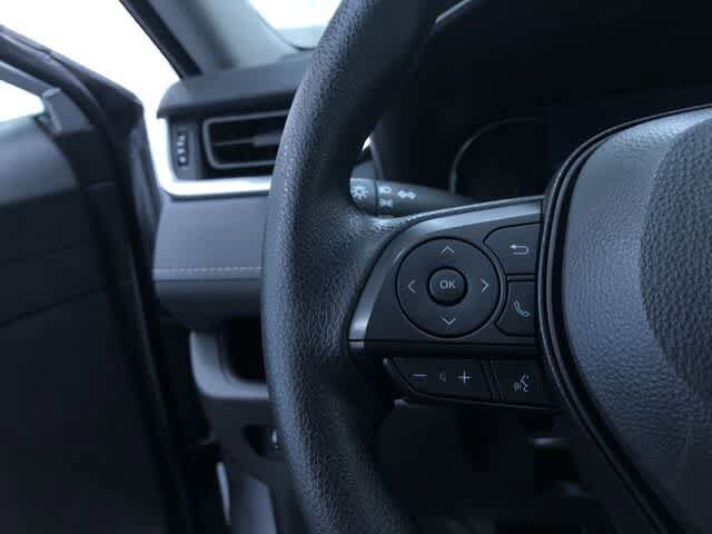 Thumbnail: 2025 Toyota RAV4 - 25