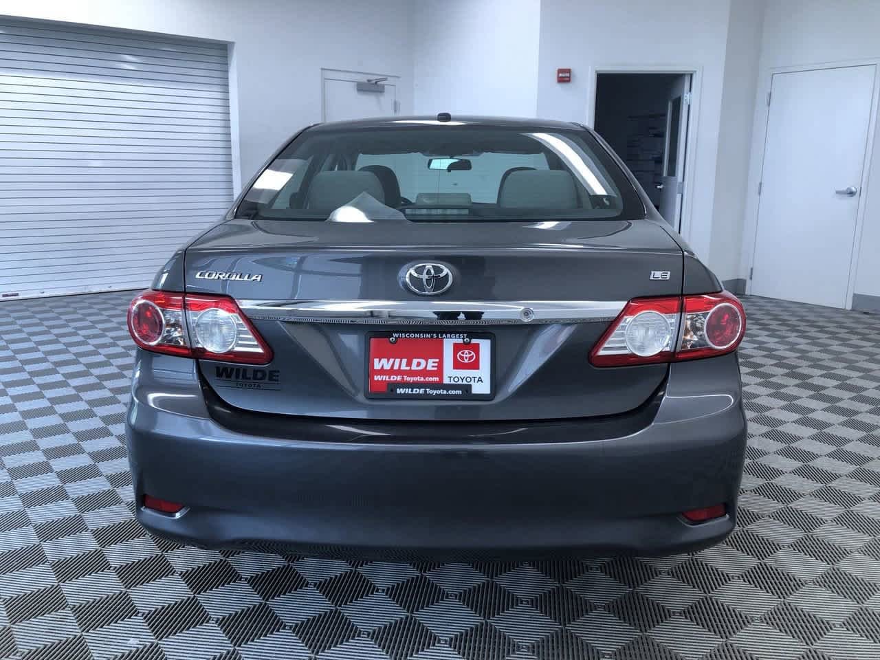 Thumbnail: 2013 Toyota Corolla - 13