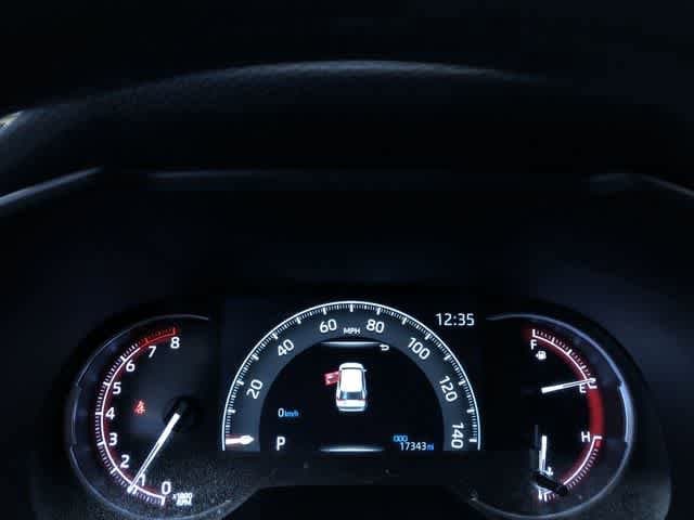 Thumbnail: 2025 Toyota RAV4 - 31