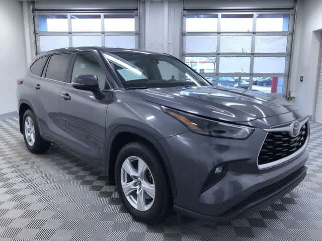 Thumbnail: 2024 Toyota Highlander - 39