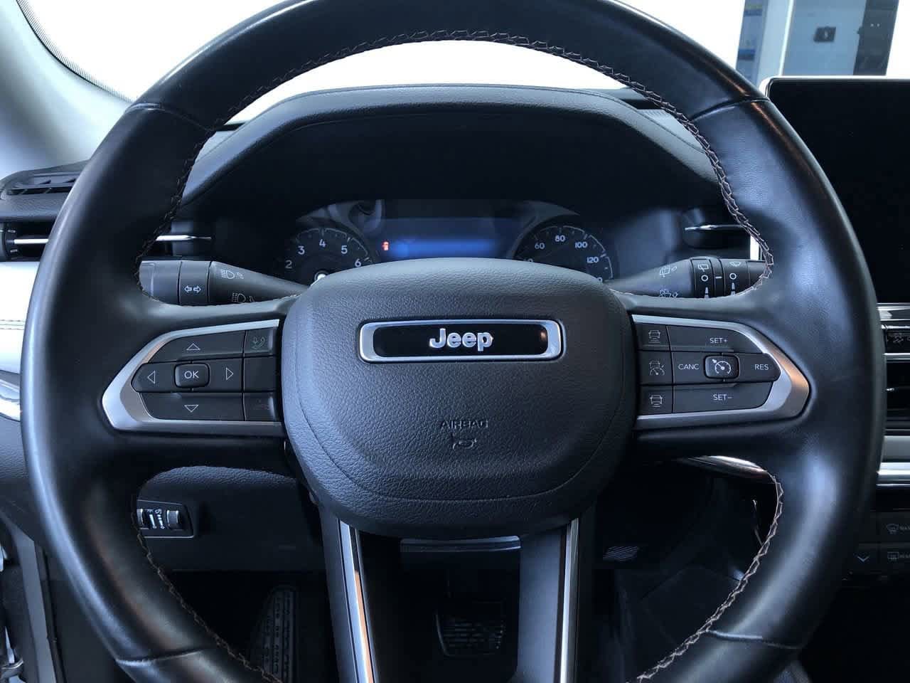 Thumbnail: 2022 Jeep Compass - 24