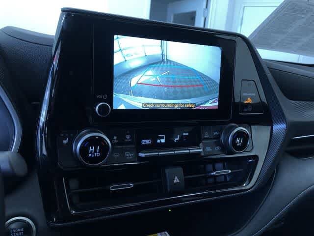 Thumbnail: 2025 Toyota Highlander - 30