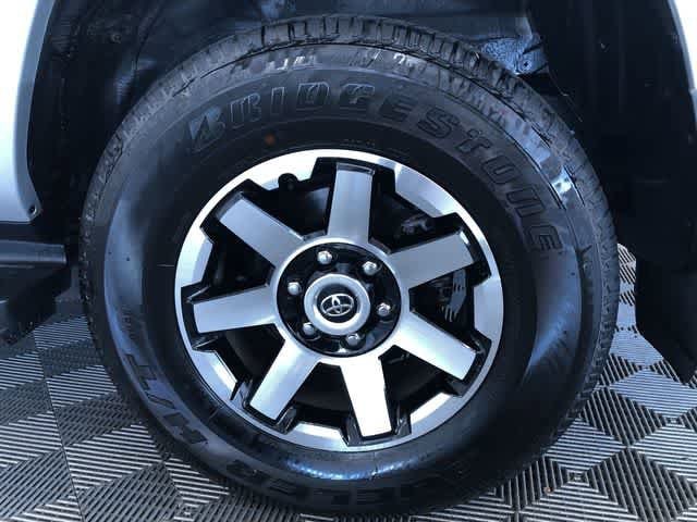 Thumbnail: 2024 Toyota 4Runner - 19