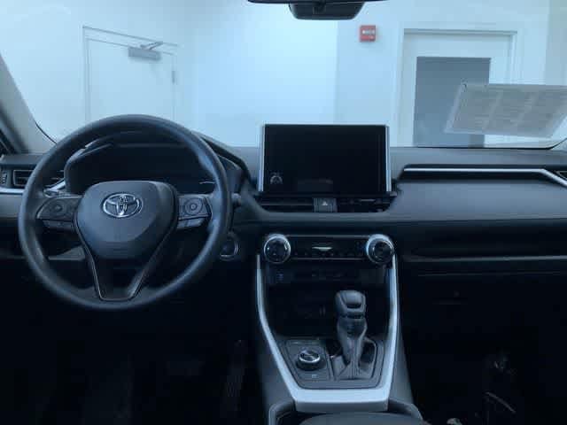 Thumbnail: 2025 Toyota RAV4 - 16