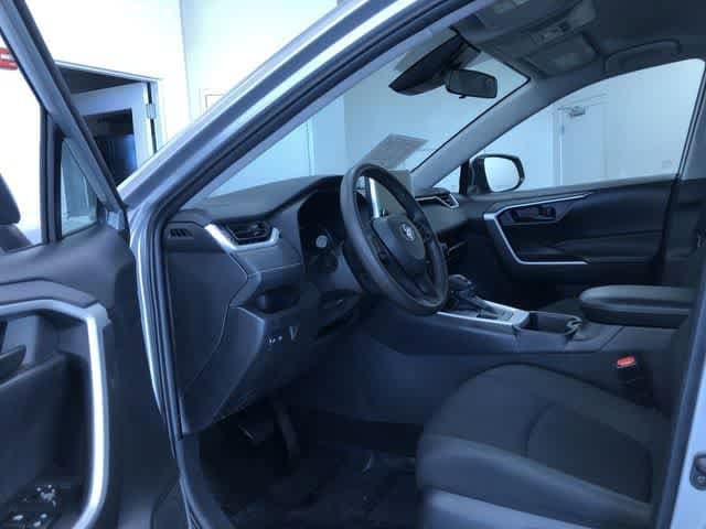 Thumbnail: 2025 Toyota RAV4 - 10