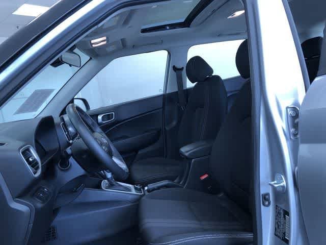 Thumbnail: 2025 Hyundai Venue - 19