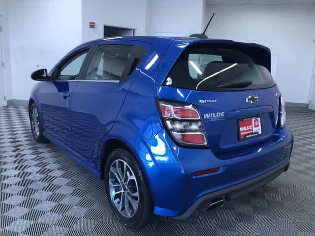Thumbnail: 2019 Chevrolet Sonic - 22