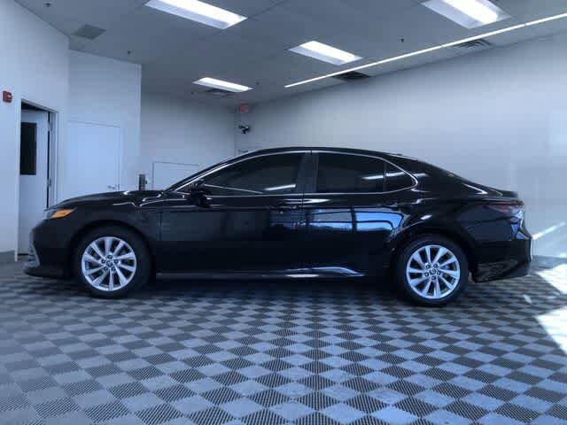 Thumbnail: 2023 Toyota Camry - 12