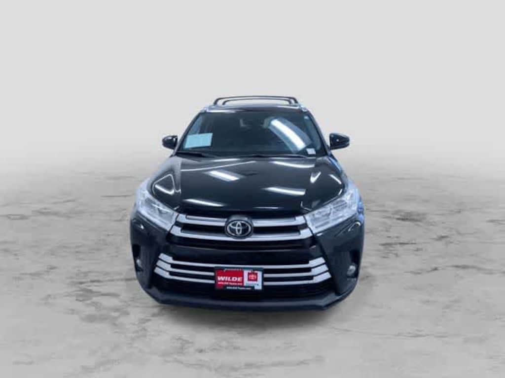 Used 2019 Toyota Highlander XLE Sport Utility