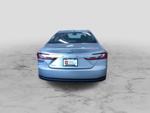 Thumbnail: 2025 Toyota Camry - 9