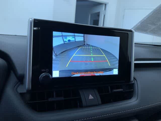 Thumbnail: 2025 Toyota RAV4 - 27