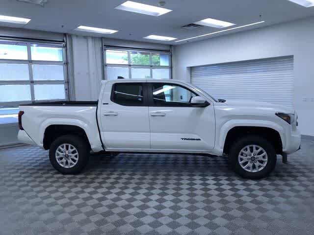 Thumbnail: 2026 Toyota Tacoma - 6