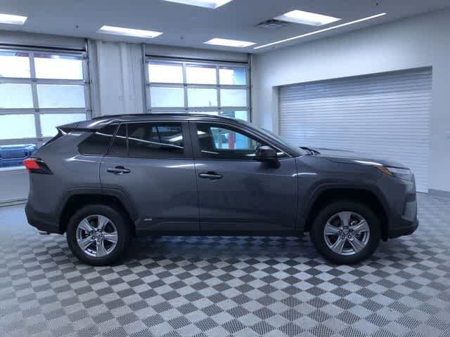 Thumbnail: 2025 Toyota RAV4 - 35