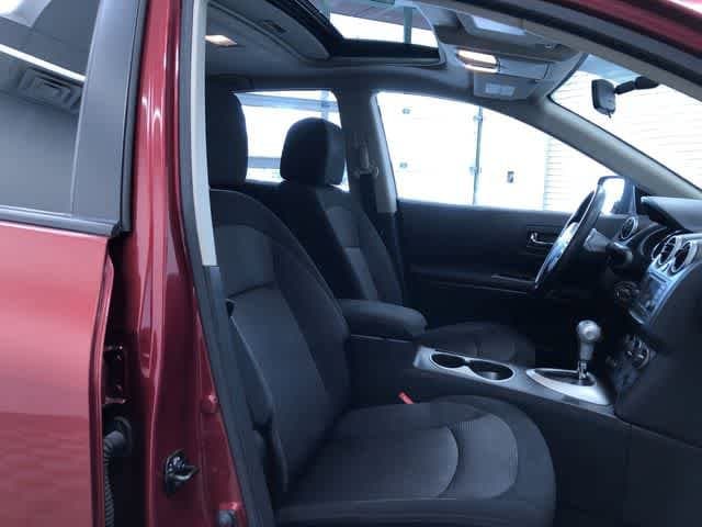 Thumbnail: 2011 Nissan Rogue - 22