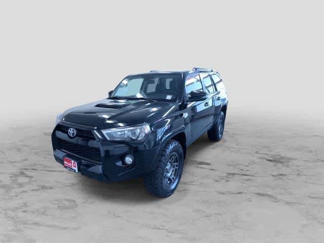 Thumbnail: 2017 Toyota 4Runner - 7