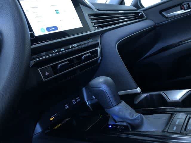 Thumbnail: 2025 Toyota Camry - 30