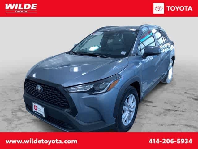 Thumbnail: 2023 Toyota Corolla Cross - 1