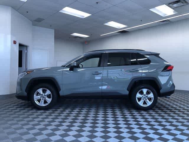 Thumbnail: 2021 Toyota RAV4 - 13