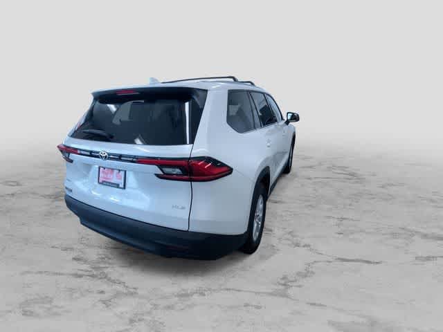 Thumbnail: 2024 Toyota Grand Highlander - 11