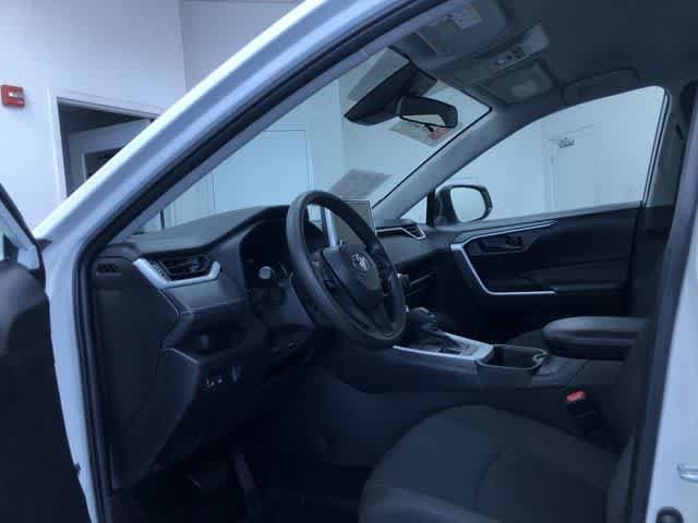 Thumbnail: 2025 Toyota RAV4 - 10