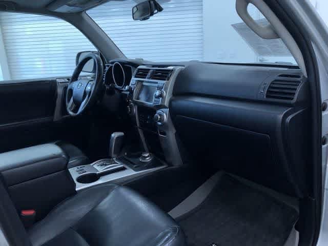 Thumbnail: 2011 Toyota 4Runner - 24