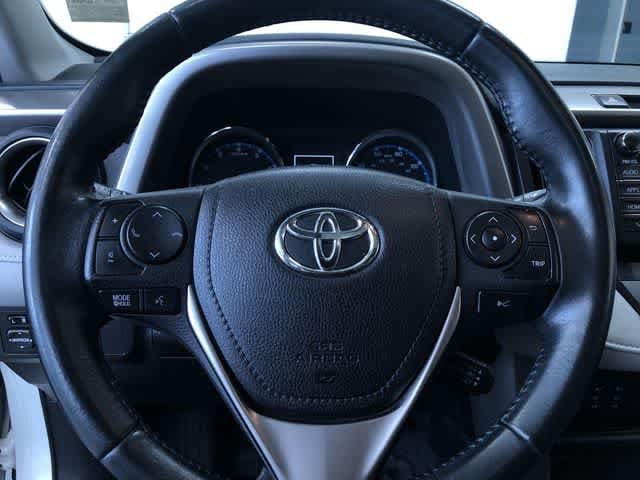 Thumbnail: 2017 Toyota RAV4 - 26