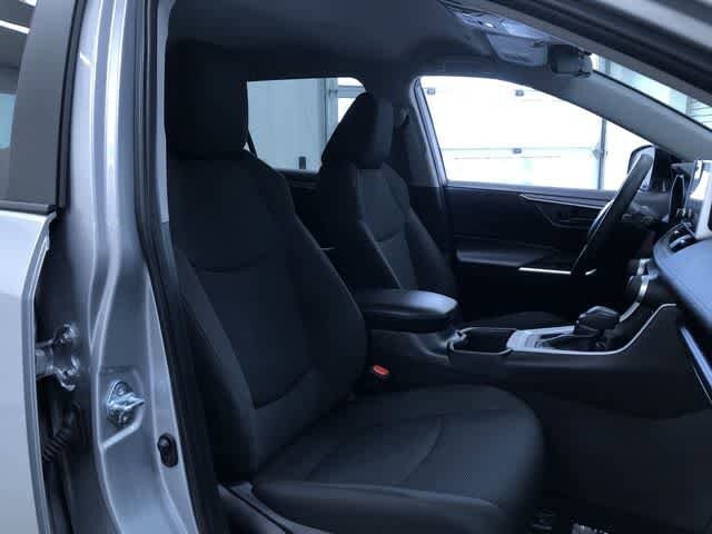 Thumbnail: 2025 Toyota RAV4 - 22