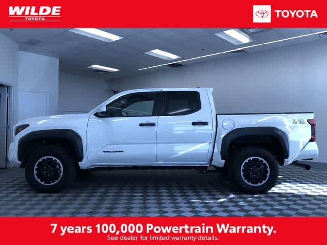 Thumbnail: 2025 Toyota Tacoma - 3