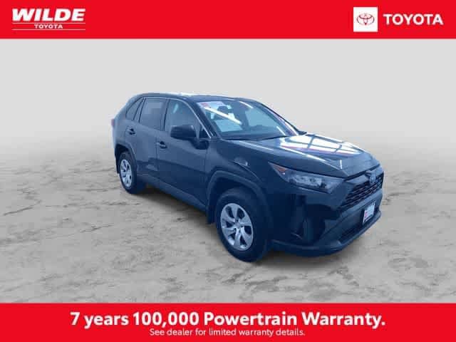 Thumbnail: 2022 Toyota RAV4 - 3