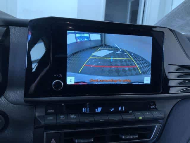 Thumbnail: 2025 Toyota Camry - 28