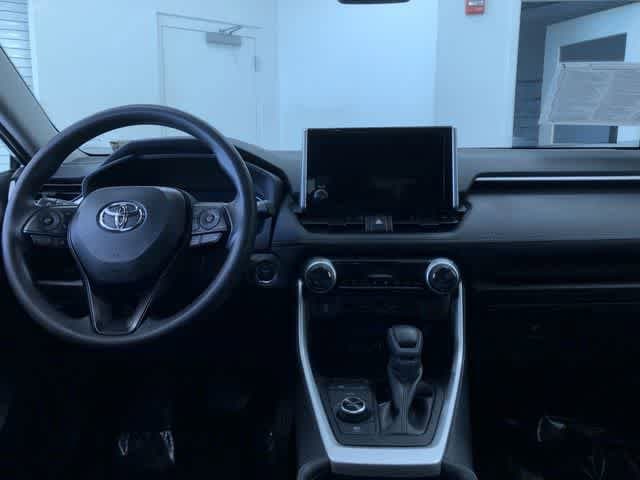 Thumbnail: 2025 Toyota RAV4 - 17